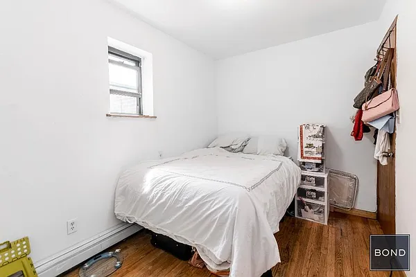 Rented by Bond New York | media 5