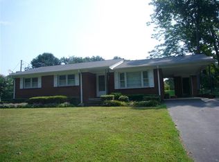 110 Johnson Ave, Inman, SC 29349