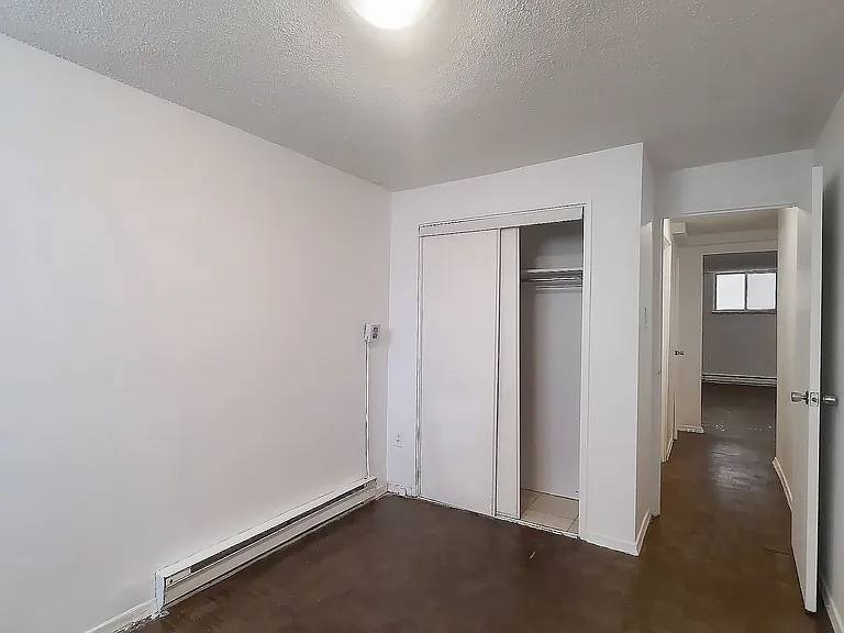 570 Eglinton Ave W #4 — Photo 10