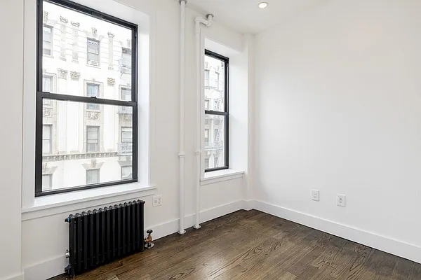 Rented by Compass | media 3