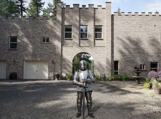 12227 E Tallman Rd, Chattaroy, WA 99003