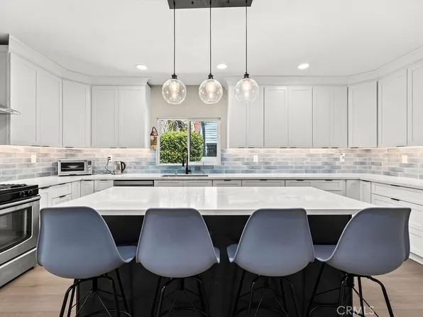1347 Atlantic Ave, Long Beach, CA 90813