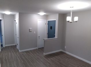 1400 E Warnimont Ave #206, Milwaukee, WI 53207