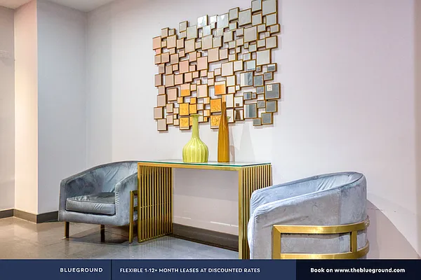 Rented by The Blueground | media 106