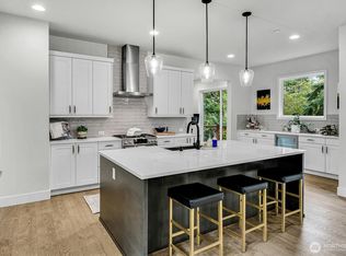 Inlet Island/Maple Point, Bonney Lake, WA 98391