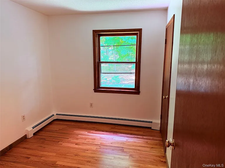 126 Carter Rd — Photo 11