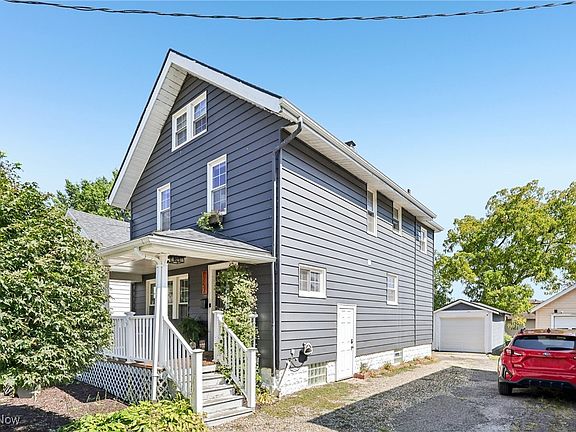 3rd image of 1757 3rd St
