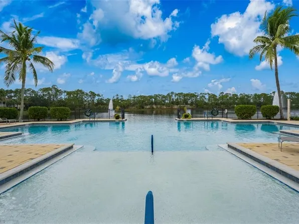 1760 Tarpon Bay DR S #102, NAPLES, FL 34119