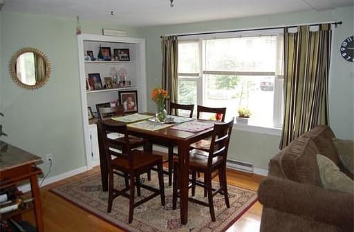 5th image of 100 Essex St