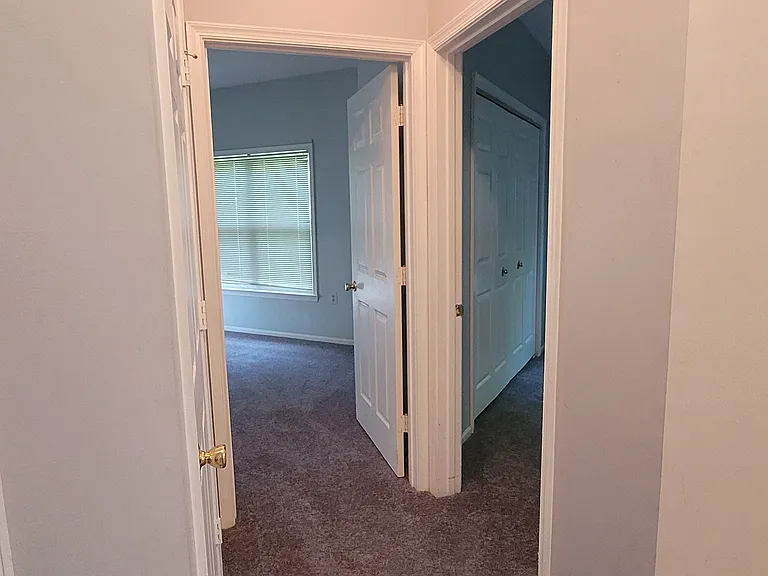 8710 Groffs Mill Dr #8710 — Photo 19