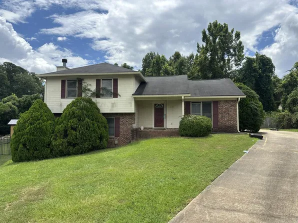 636 Wandering Ct, Columbus, GA 31907