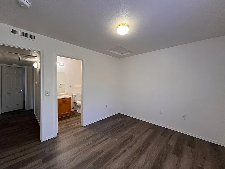 Bramwell - 430 Willow Way — Photo 19