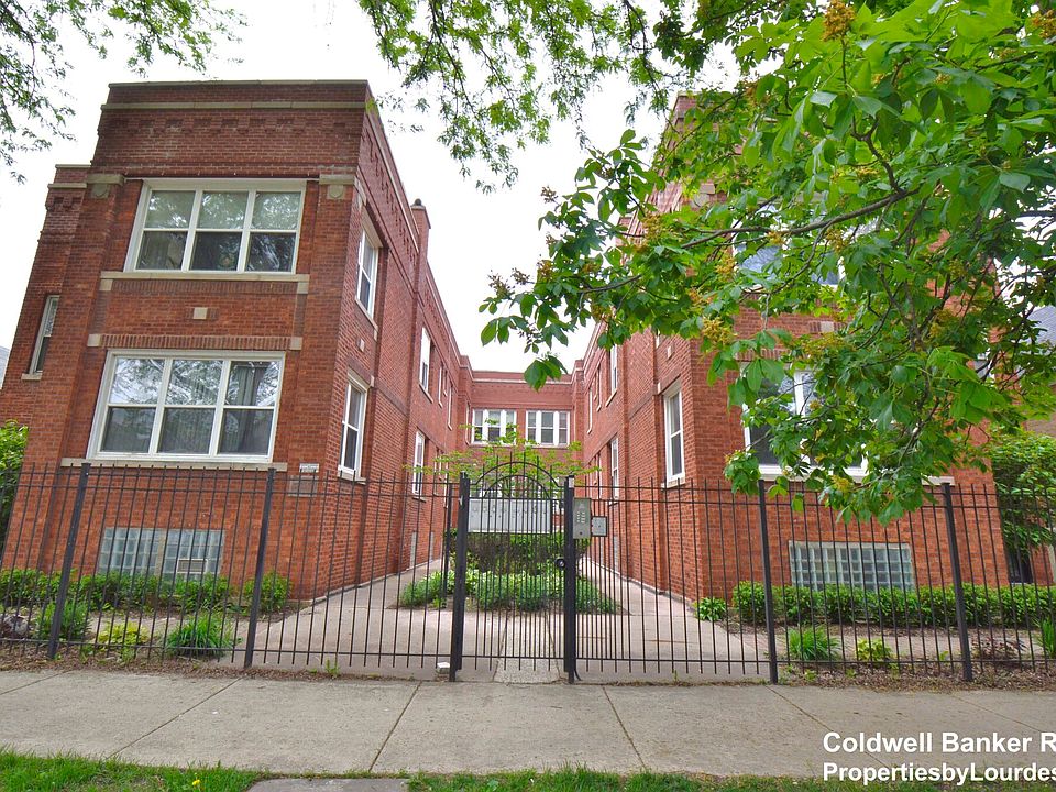 1st image of 2622 N Avers Ave APT 1R