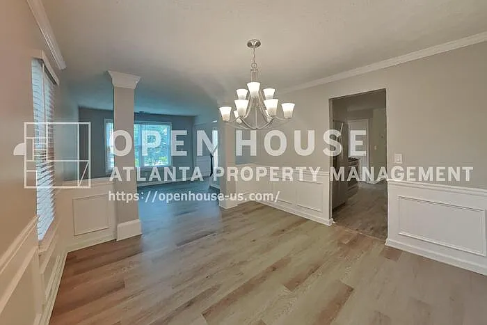1703 Silverchase Dr SW — Photo 11
