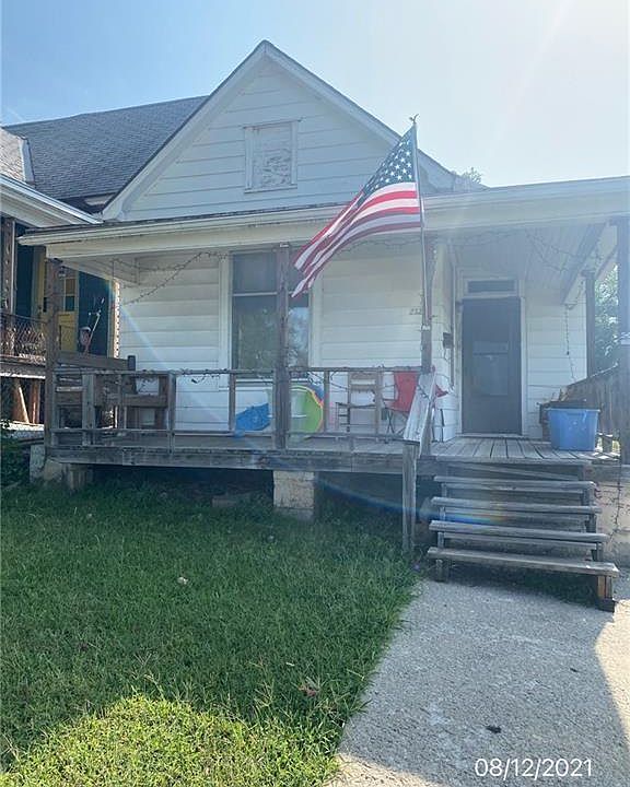 1st image of 2325 Fairmount Ave
