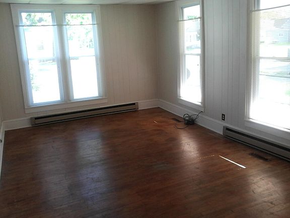 3rd image of 314 N Florence St #Upstairs