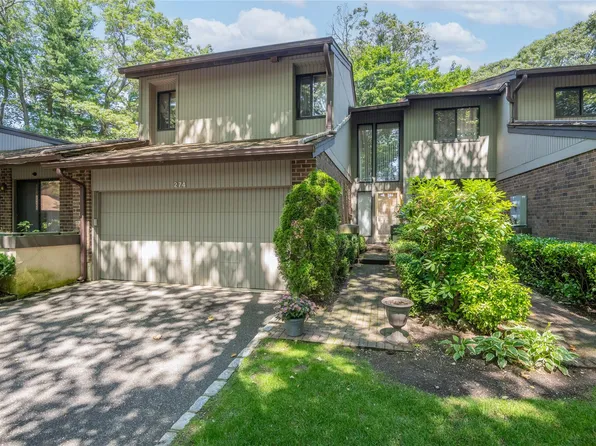 274 Vista Drive, Jericho, NY 11753