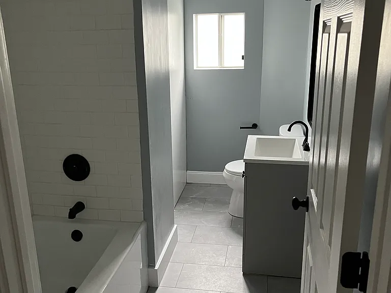 75 Wilson St #1 — Photo 1