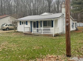 1732 Lakeview Dr, Jamestown, PA 16134