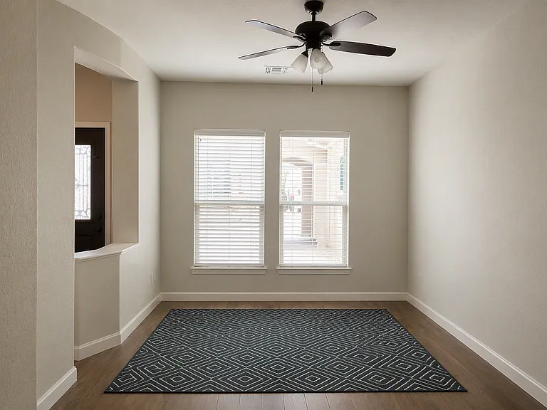 2364 E Susan Dr — Photo 17