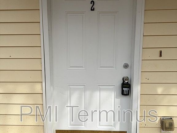 5th image of 5001 Hawthorne Ct SE APT 2