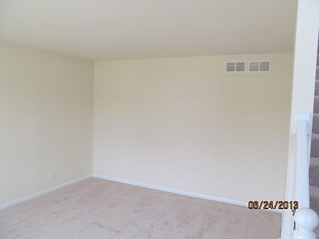 3rd image of 76 W Woodland Dr