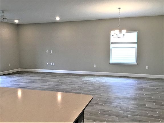 3rd image of 44 Cobalt Ln