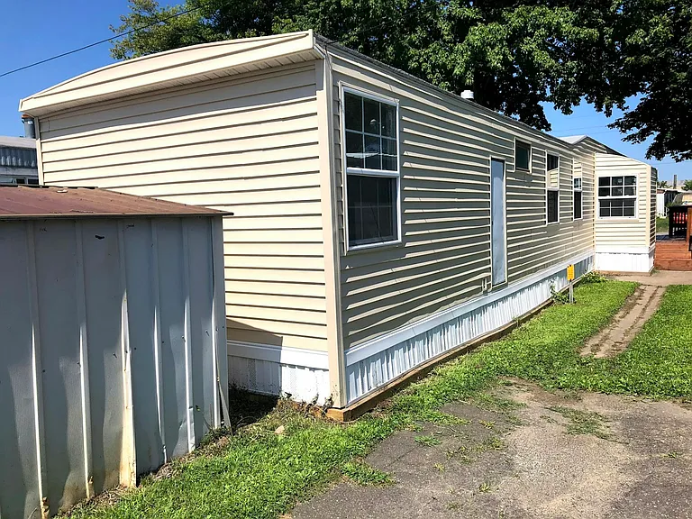 2821 Pearl Ave — Photo 11