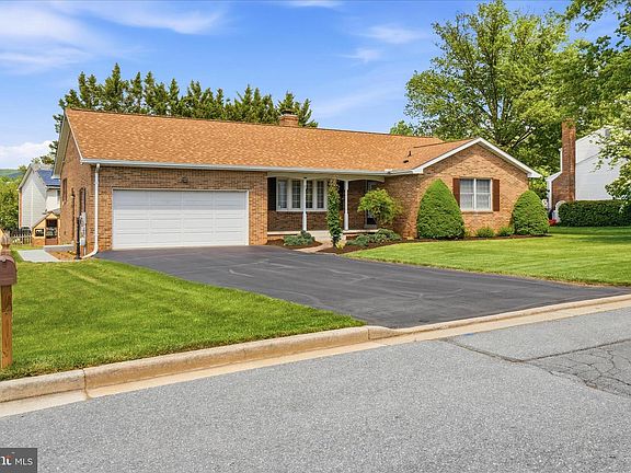 2nd image of 12 Caroline Dr