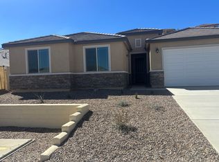 4061 Hudson Ln, Lake Elsinore, CA 92530