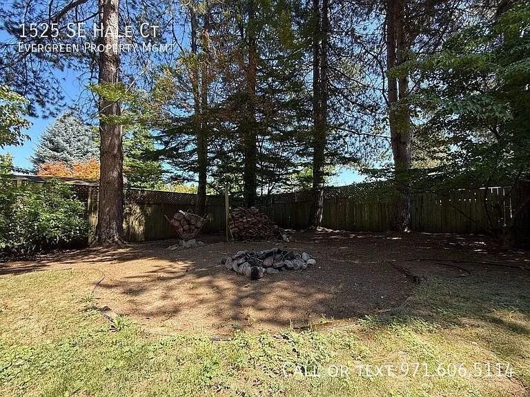 1525 SE Hale Ct — Photo 54