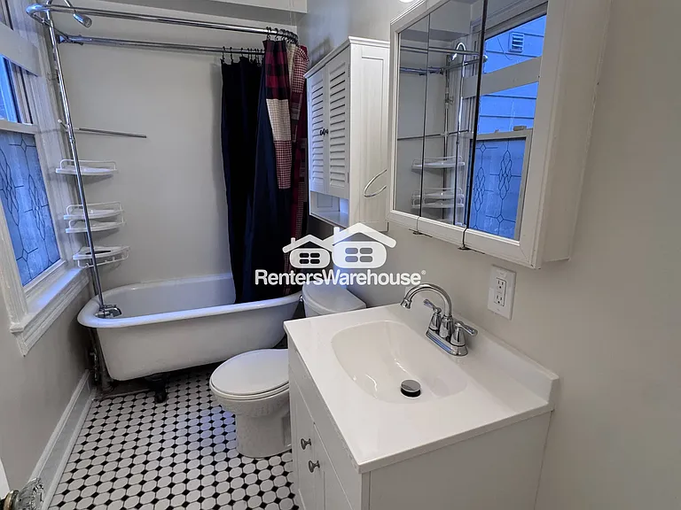 1802 Gough St — Photo 15