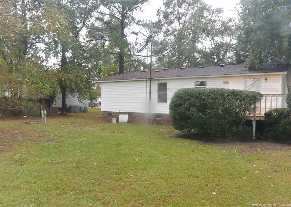 2nd image of 411 Dunrobin Dr