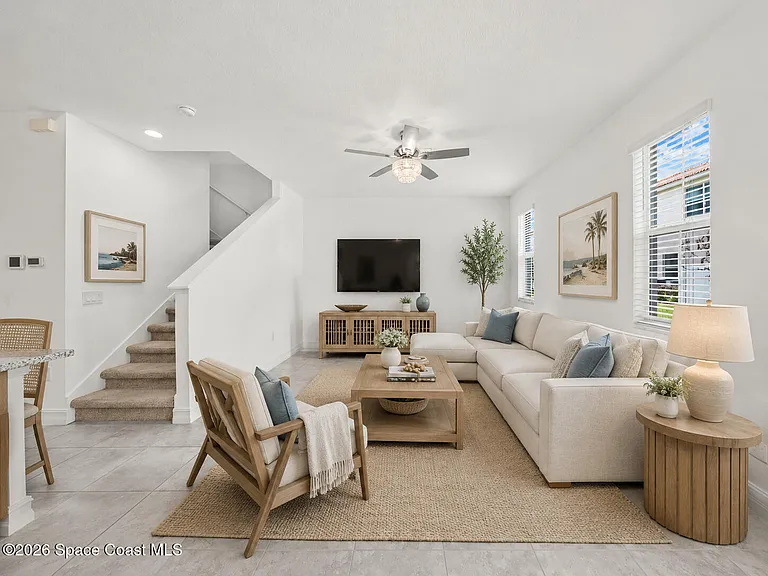 1800 Noel Pl #101 — Photo 5