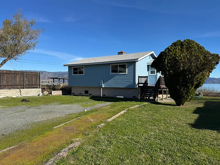 3700 Lakeshore Blvd #A — Photo 3