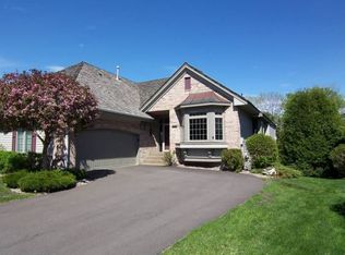 350 Waycliffe Dr S, Wayzata, MN 55391