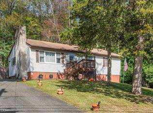 26 Cedar Ridge Dr, Vernon Twp., NJ 07462