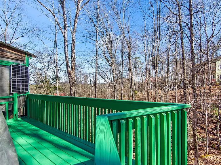 102 Mizzen Ct — Photo 34