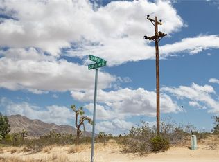 1448 Columbus Rd, Landers, CA 92285