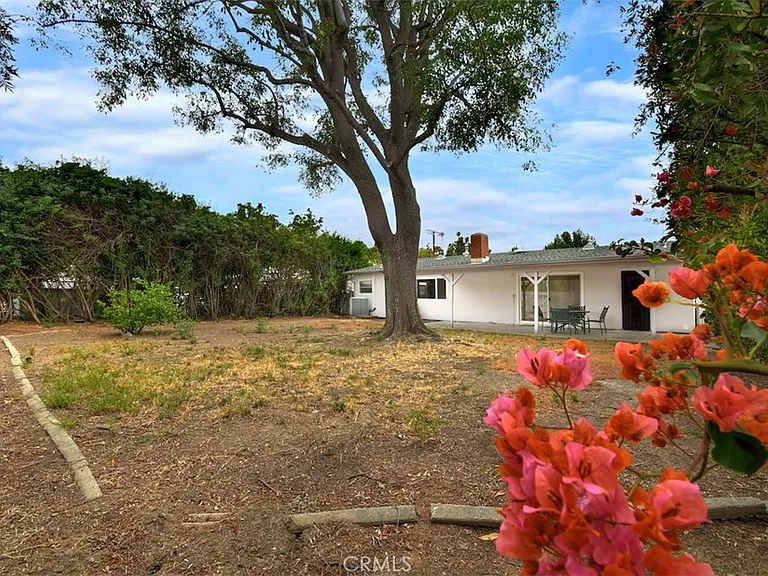 7006 Helmsdale Rd — Photo 38