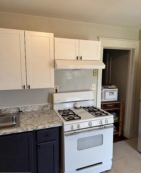 2800 Linwood Ave #C — Photo 8