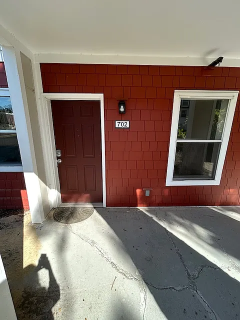 Building Photo - 2360 SW Archer Rd #702