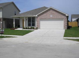 9713 Brenden Dr, Fort Worth, TX 76108