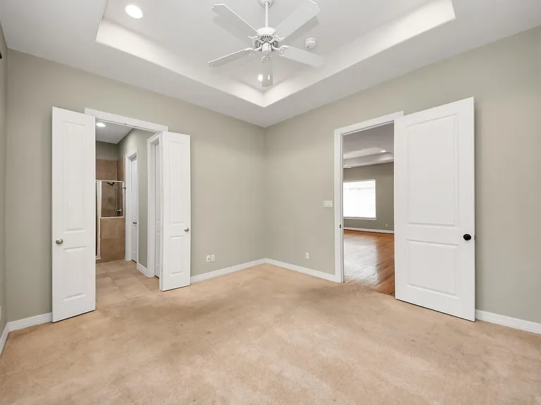 3813 Centerplaza Dr — Photo 18
