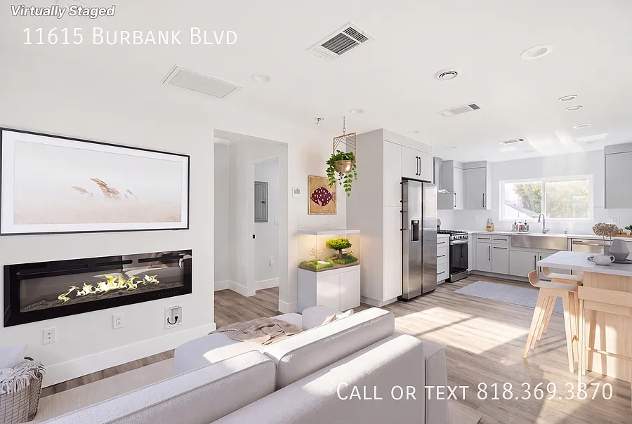 11615 Burbank Blvd