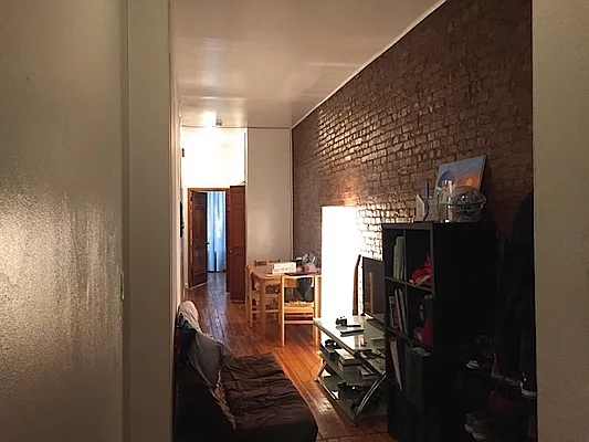 Rented by Friedman Roth Realty | media 10