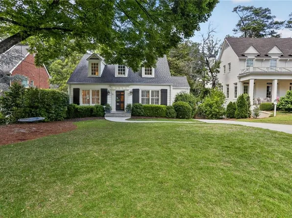 897 Glenbrook Dr NW, Atlanta, GA 30318