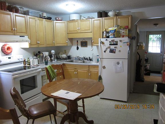 5th image of 612 4th Ave W