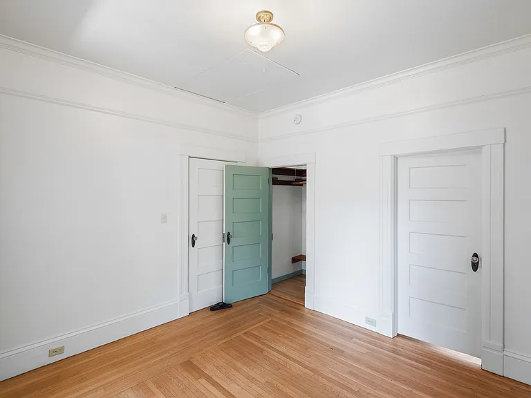 145 Myrtle St — Photo 18