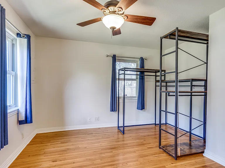 4517 Donnelly Ave — Photo 13